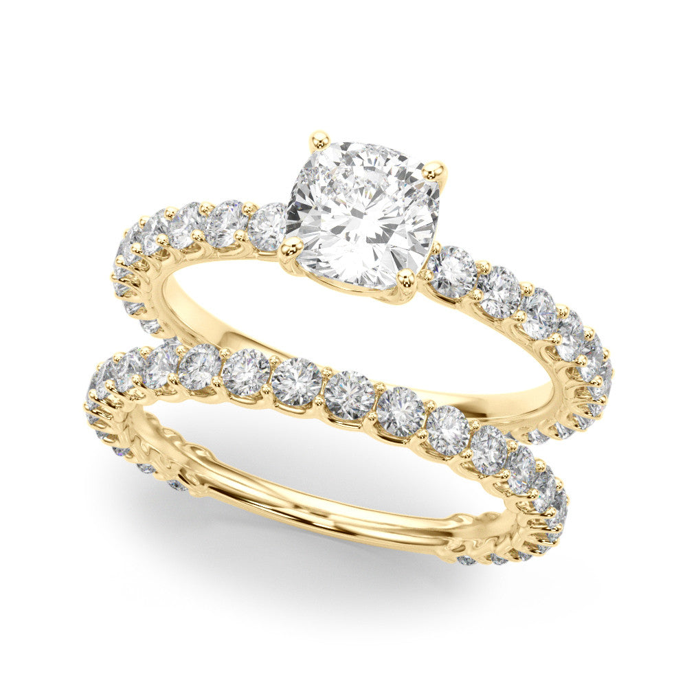 Yellow gold Cushion Cut Diamond Pavé Band Solitaire with Four-Prong Setting 1