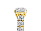 Yellow gold Cushion Cut Diamond Pavé Band Solitaire with Four-Prong Setting_30