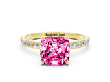 Yellow gold Cushion Cut Diamond Pavé Band with Six-Prong Setting