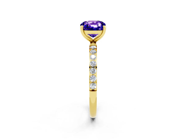 Yellow gold Cushion Cut Tanzanite Solitaire Ring with Round Pavé Shoulders and Prong Setting