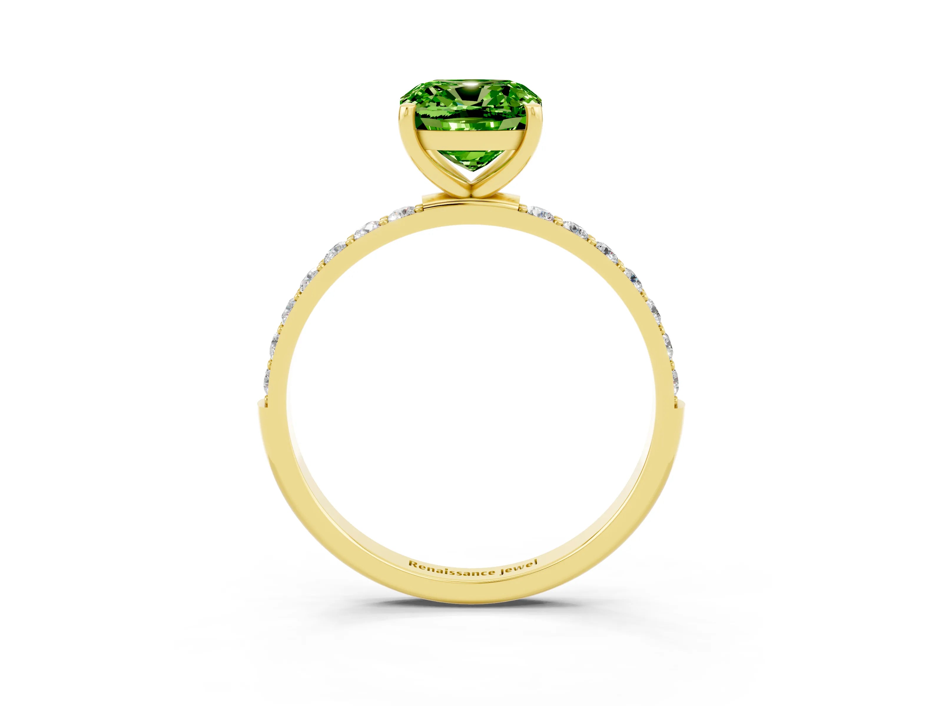 Yellow gold Cushion Cut Diamond Pavé Band with Six-Prong Setting_3