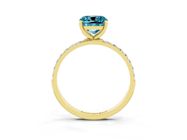 Yellow gold Cushion Cut Diamond Pavé Band with Six-Prong Setting