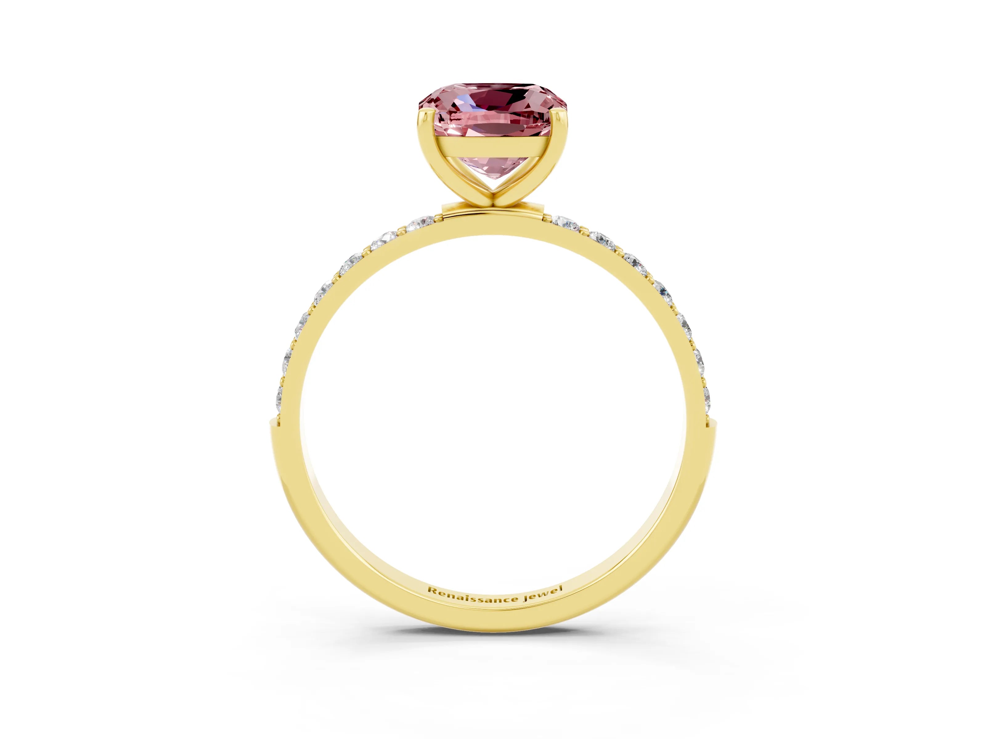 Yellow gold Cushion Cut Diamond Pavé Band with Six-Prong Setting_3