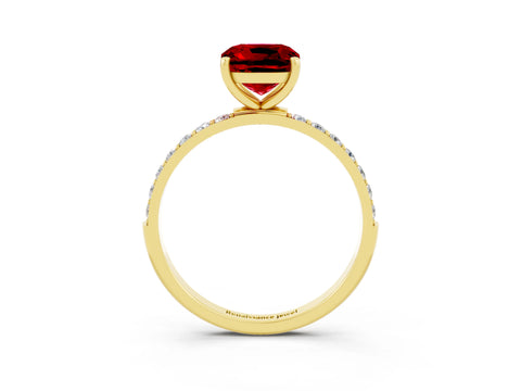 Yellow gold Cushion Cut Diamond Pavé Band with Six-Prong Setting_3