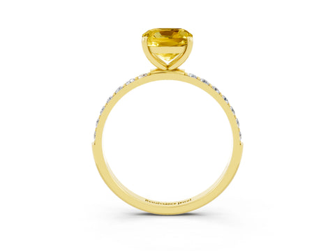 Yellow gold Cushion Cut Diamond Pavé Band with Six-Prong Setting_3