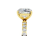 Yellow gold Cushion Cut Diamond Pavé Band with Six-Prong Setting_5