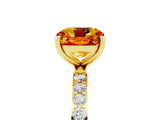 Yellow gold Cushion Cut Diamond Pavé Band with Six-Prong Setting_5