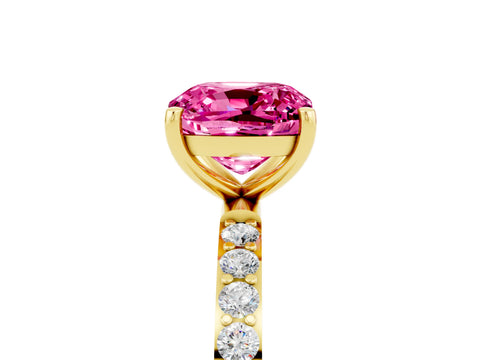 Yellow gold Cushion Cut Diamond Pavé Band with Six-Prong Setting_5