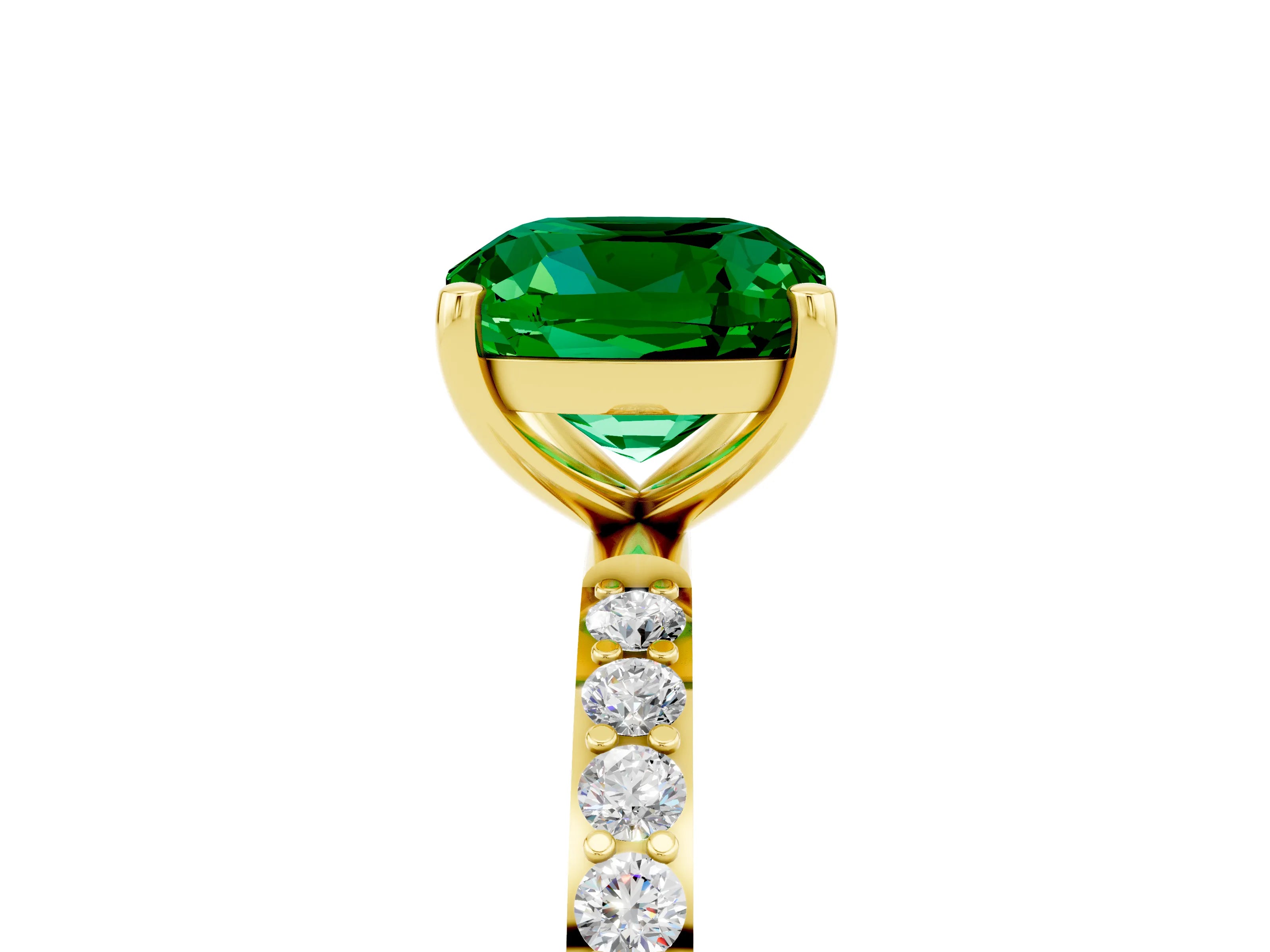 Yellow gold Cushion Cut Diamond Pavé Band with Six-Prong Setting_5