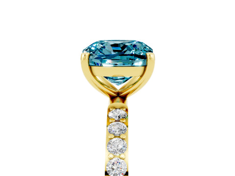 Yellow gold Cushion Cut Diamond Pavé Band with Six-Prong Setting_5
