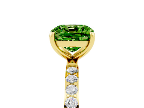 Yellow gold Cushion Cut Diamond Pavé Band with Six-Prong Setting_5