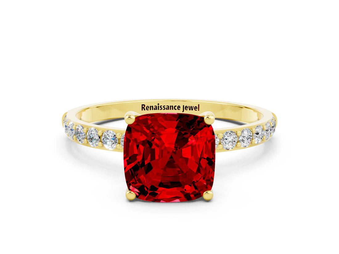 Yellow gold Cushion Cut Diamond Pavé Band with Six-Prong Setting