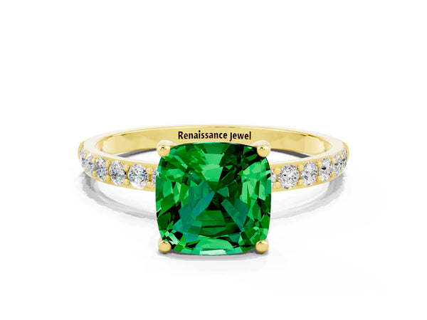 Yellow gold Cushion Cut Emerald Solitaire Ring with Round Pavé Shoulders and Prong Setting