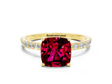 Yellow gold Cushion Cut Diamond Pavé Band with Six-Prong Setting