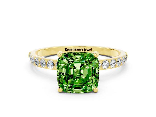 Yellow gold Cushion Cut Diamond Pavé Band with Six-Prong Setting