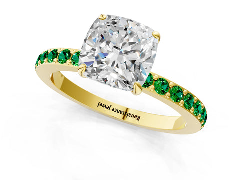 Yellow gold Cushion Cut Diamond Pavé Engagement Ring with Round with Emerald side stone Accents and Prong Setting_1
