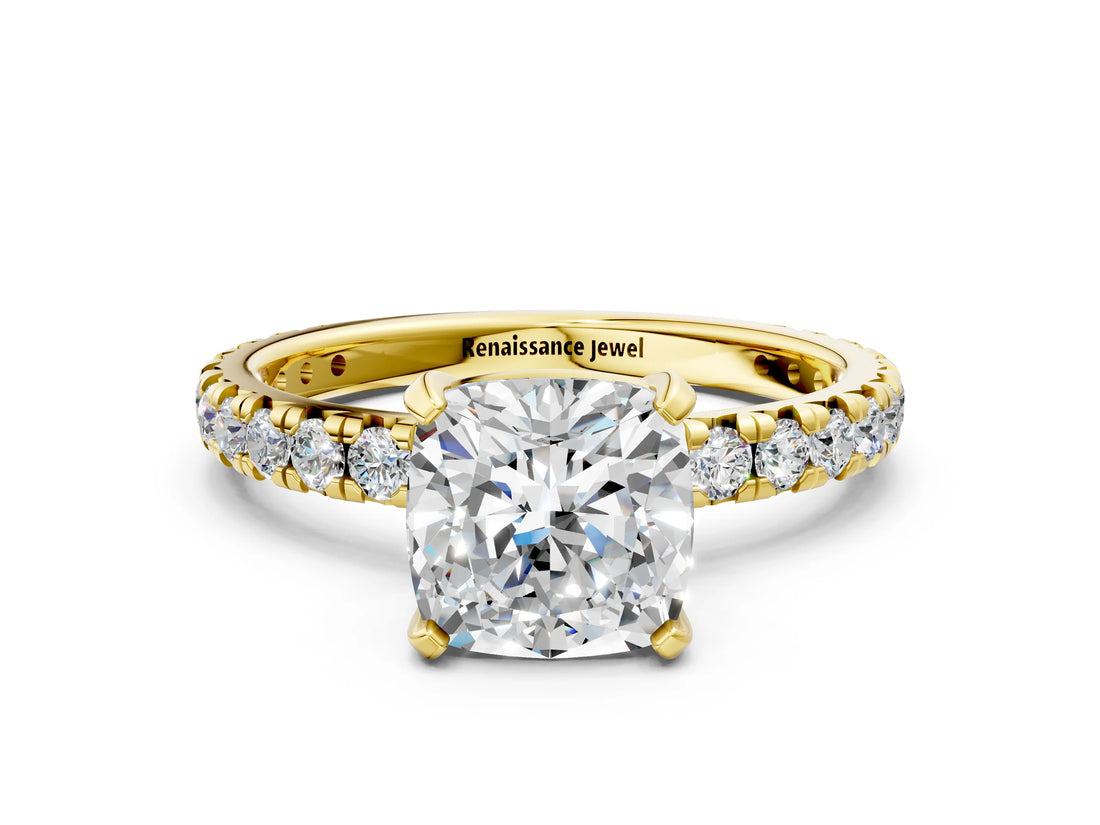 Yellow gold Cushion Cut Diamond Pavé Solitaire Ring with Round Band and Prong Setting_12