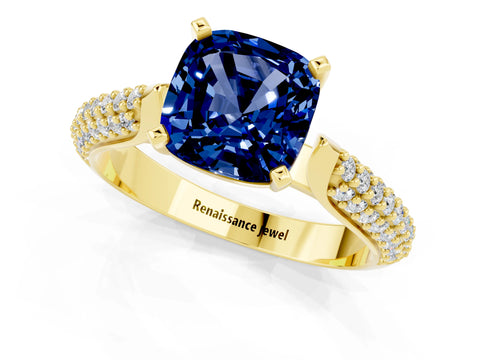 Yellow gold Cushion Cut Diamond Solitaire Engagement Ring with Pavé Band and Four-Prong Setting_1