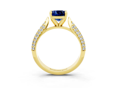 Yellow gold Cushion Cut Diamond Solitaire Engagement Ring with Pavé Band and Four-Prong Setting_3