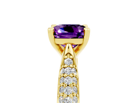 Yellow gold Cushion Cut Diamond Solitaire Engagement Ring with Pavé Band and Four-Prong Setting_5