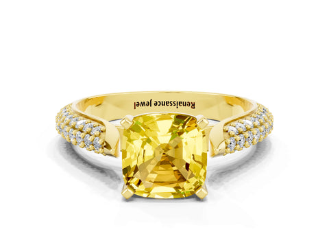 Yellow gold Cushion Cut Diamond Solitaire Engagement Ring with Pavé Band and Four-Prong Setting