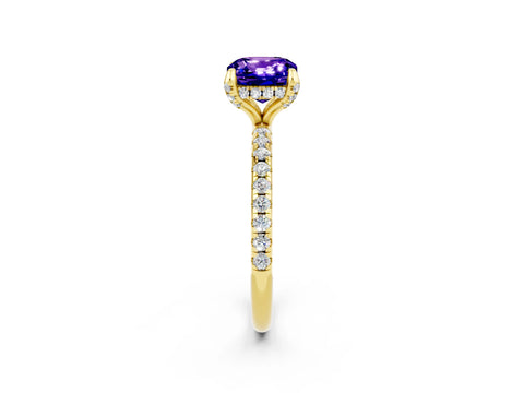 Yellow gold Cushion Cut Diamond Solitaire Ring with Four-Prong Setting and Pavé Band_2