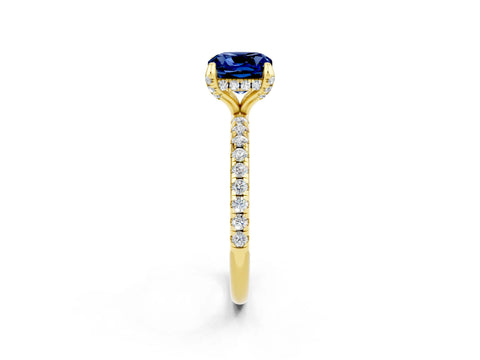 Yellow gold Cushion Cut Diamond Solitaire Ring with Four-Prong Setting and Pavé Band_2