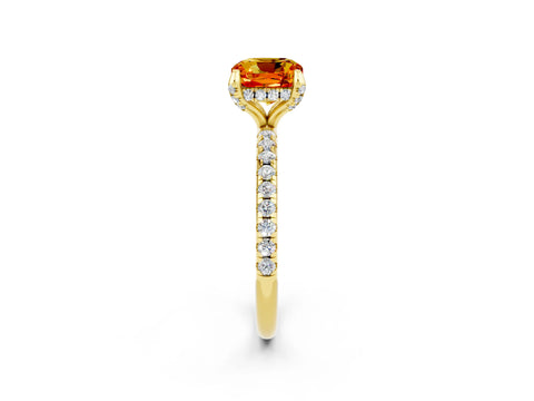 Yellow gold Cushion Cut Diamond Solitaire Ring with Four-Prong Setting and Pavé Band_2
