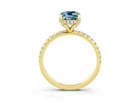 Yellow gold Cushion Cut Diamond Solitaire Ring with Four-Prong Setting and Pavé Band_3
