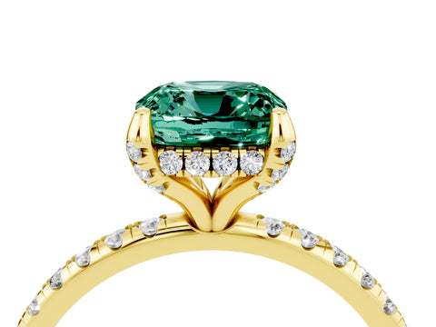 Yellow gold Cushion Cut Diamond Solitaire Ring with Four-Prong Setting and Pavé Band_4
