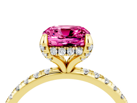 Yellow gold Cushion Cut Diamond Solitaire Ring with Four-Prong Setting and Pavé Band_4