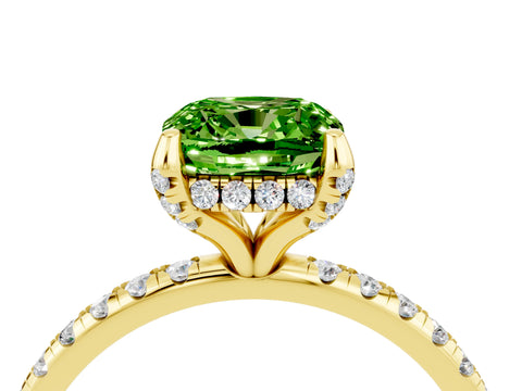 Yellow gold Cushion Cut Diamond Solitaire Ring with Four-Prong Setting and Pavé Band_4