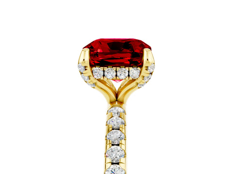 Yellow gold Cushion Cut Diamond Solitaire Ring with Four-Prong Setting and Pavé Band_5