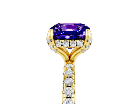 Yellow gold Cushion Cut Diamond Solitaire Ring with Four-Prong Setting and Pavé Band_5
