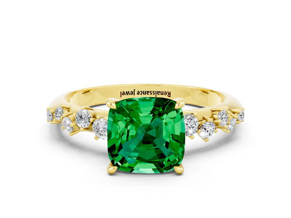 Yellow gold Cushion Cut Emerald Cluster Side Stone Solitaire Ring with Prong Setting
