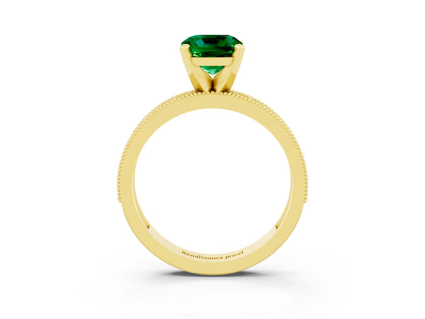 Yellow gold Cushion Cut Emerald Milgrain Pavé Engagement Ring with Four-Prong Setting