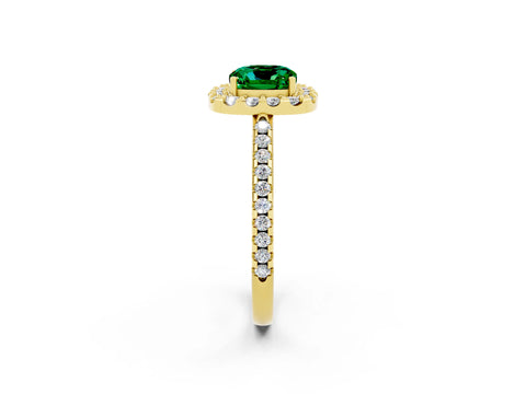 Yellow gold Cushion Cut Emerald Pavé Halo Ring with Four-Prong Setting_14