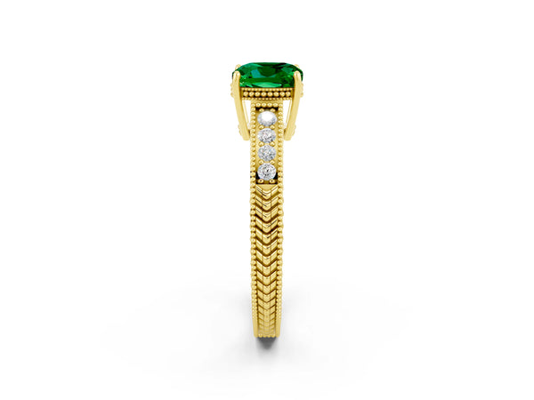 Yellow gold Cushion Cut Emerald Ring with Milgrain Pavé Band and Four-Prong Setting