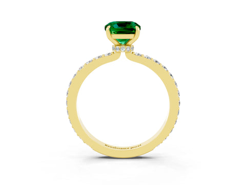 Yellow gold Cushion Cut Emerald Ring with Pavé Band and Four-Prong Setting_3
