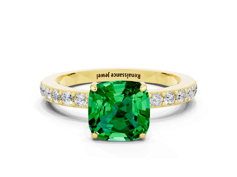 Yellow gold Cushion Cut Emerald Ring with Pavé Band and Four-Prong Setting