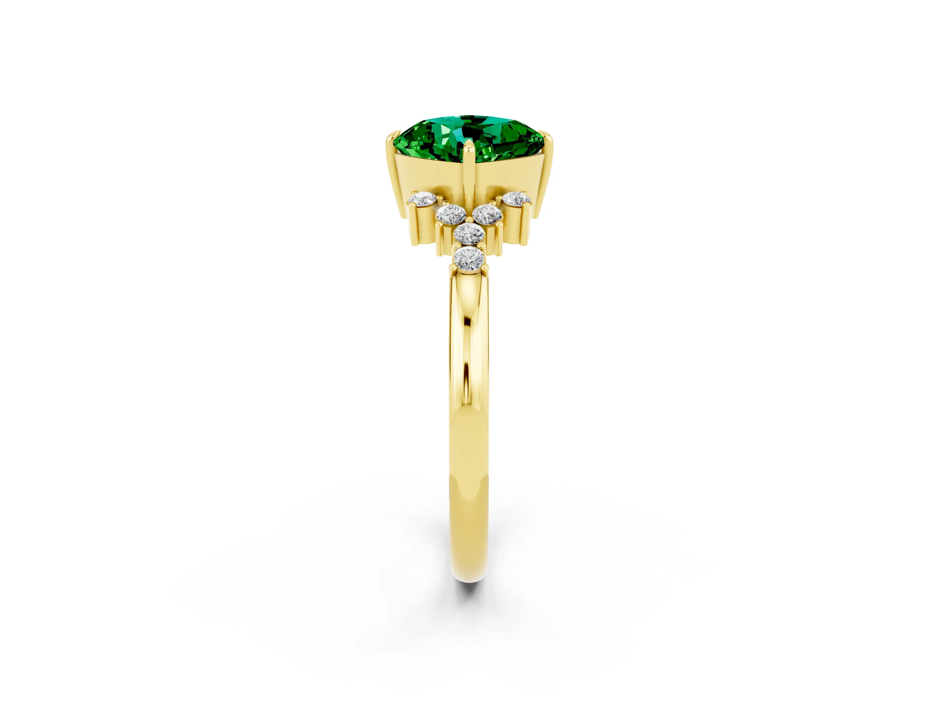 Yellow gold Cushion Cut Emerald Ring with Side Stones and Four-Prong Setting_38