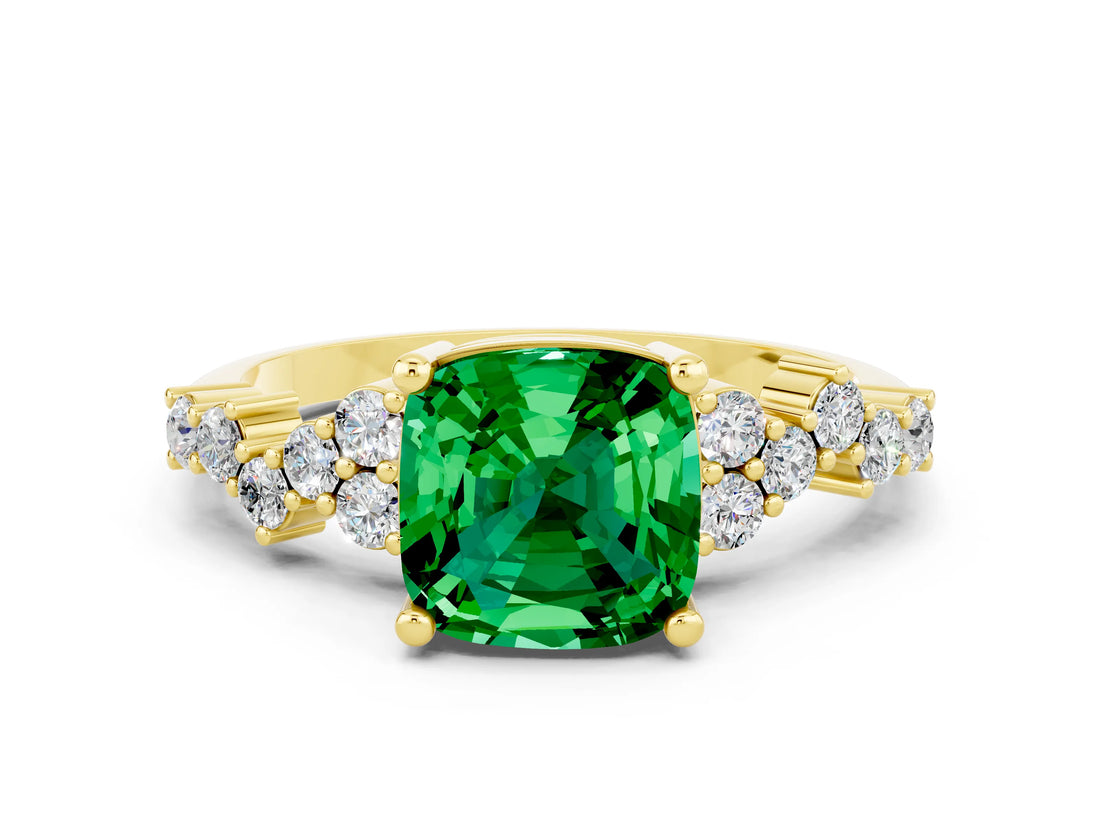 Yellow gold Cushion Cut Emerald Scattered Round Accent Ring with Prong Setting_24