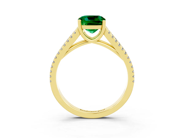 Yellow gold Cushion Cut Emerald Solitaire Engagement Ring with Split Shank Pavé Band