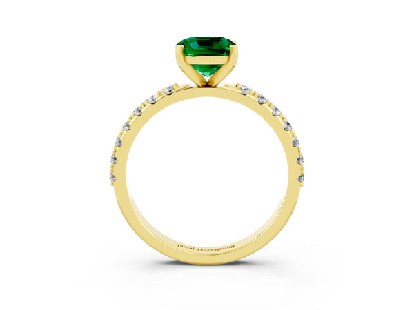 Yellow gold Cushion Cut Emerald Solitaire Pavé Band with Four-Prong Setting