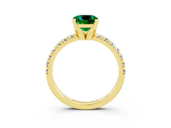 Yellow gold Cushion Cut Emerald Solitaire Pavé Engagement Ring with Round Band and Prong Setting