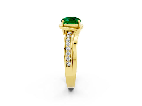 Yellow gold Cushion Cut Emerald Solitaire Ring with Split Shank and Prong Setting_2