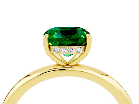Yellow gold Cushion Cut Emerald Solitaire Ring with Thin Band and Four-Prong Setting_4
