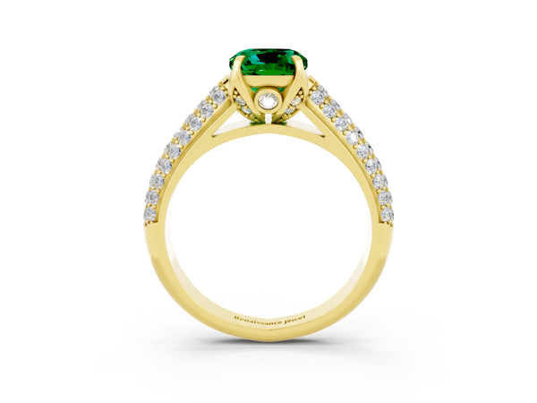 Yellow gold Cushion Cut Emerald Solitaire Ring with Three-Row Pavé Band and Four-Prong Setting
