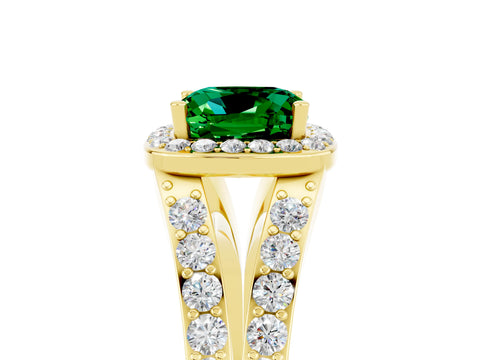 Yellow gold Cushion Cut Emerald Split Shank Halo Ring with Four-Prong Setting_17