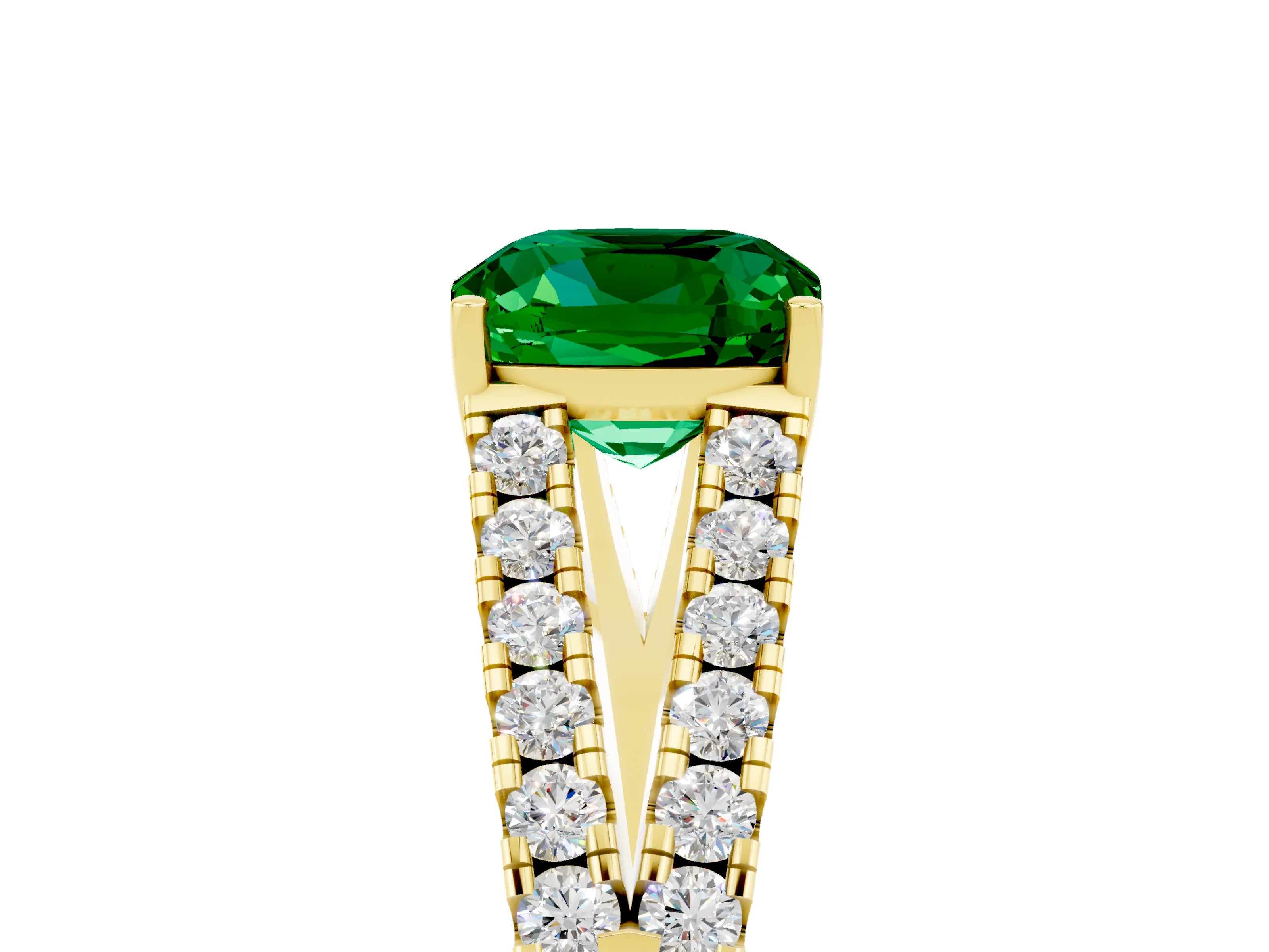 Yellow gold Cushion Cut Emerald Split Shank Pavé Engagement Ring with Four-Prong Setting_17